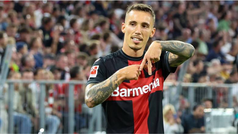 Best defender in Bundesliga dominating the league with unstoppable defense - Ảnh 2